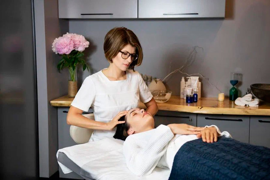 26 августа приглашаем на Бьюти день is CLINICAL в студии на Новокузнецкой
