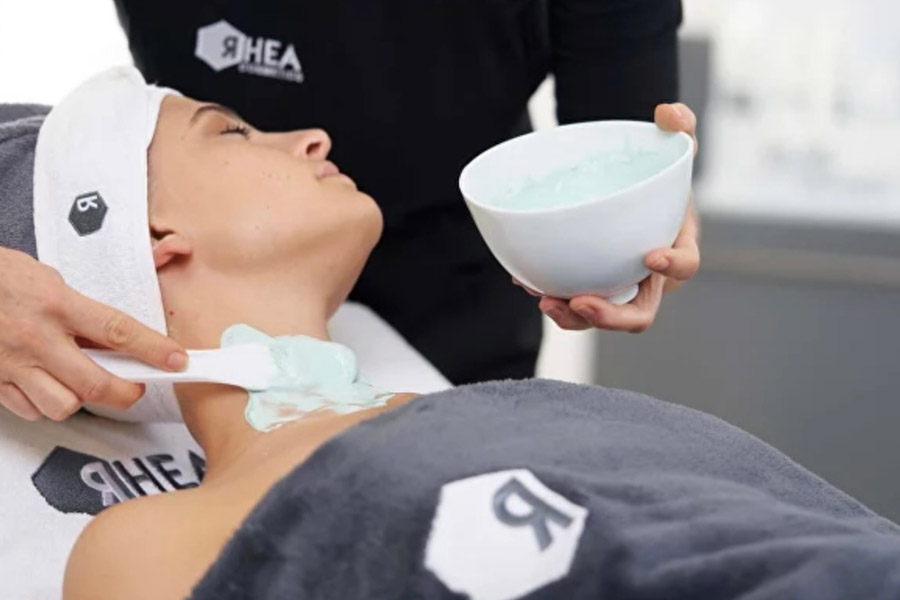 Уходы за лицом "Ремоделирование и лифтинг" от Rhea x Wellcure
